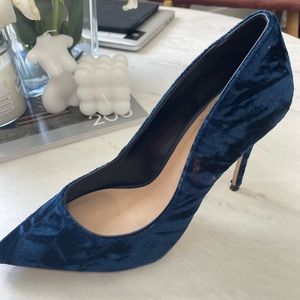 ALDO Suede heels
